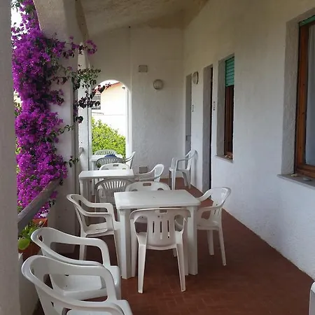 Casa Degli Oleandri * Santa Caterina Di Pittinuri (Sardinia)