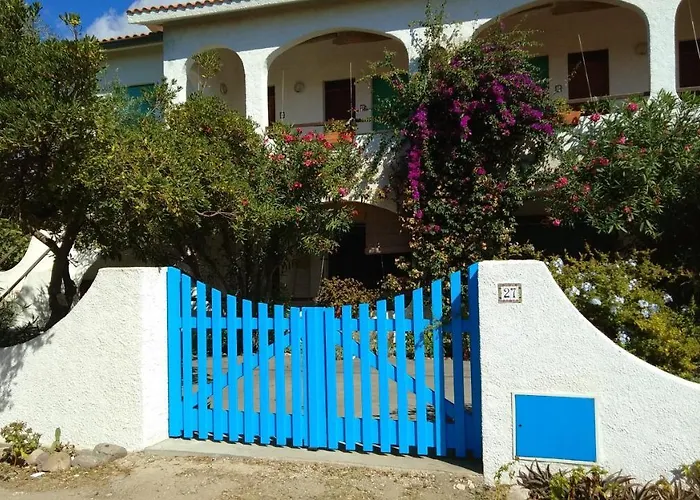 Casa Degli Oleandri Santa Caterina Di Pittinuri (Sardinia)